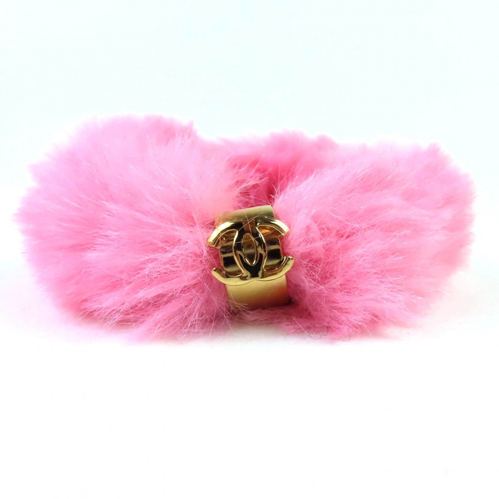 美品✨シャネル　シュシュ　ヘアゴム　ココマーク　ロゴ　ピンク　ラムスキン　ブレス 極美品◇CHANEL シャネル B24C ココマーク金具付き ファー シュシュ