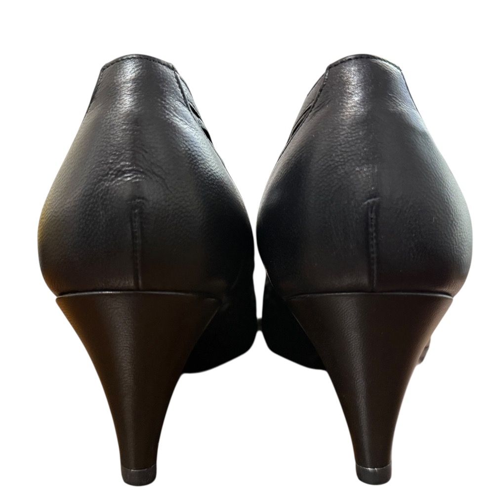 未使用 CHANEL シャネル レザー ココマーク アーモンドトゥ パンプス  