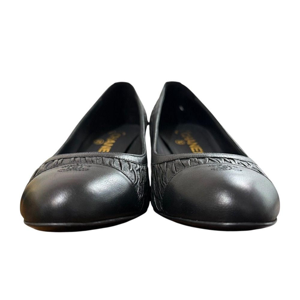 未使用 CHANEL シャネル レザー ココマーク アーモンドトゥ パンプス  