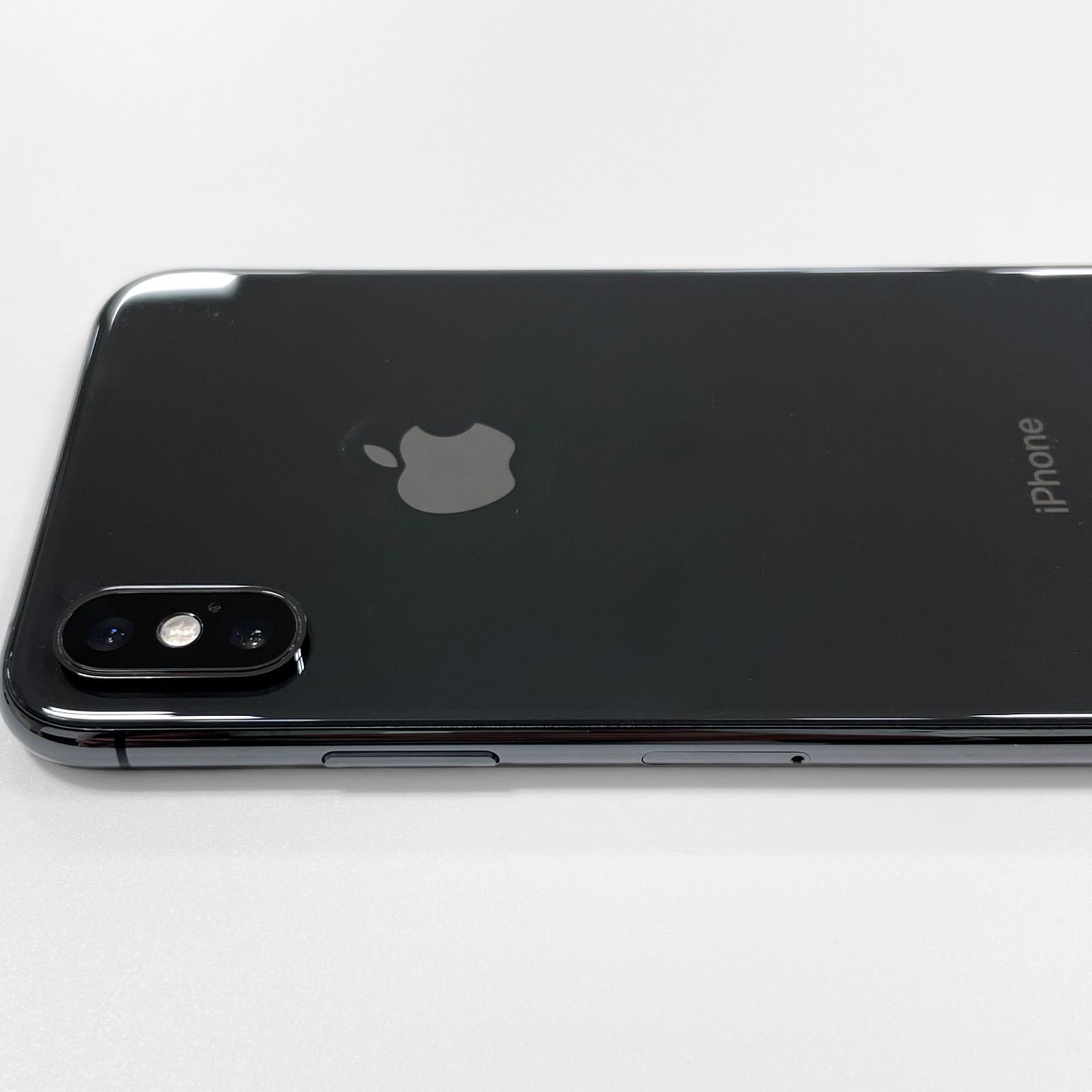 中古】iPhoneXs 256GB バッテリー72％(劣化) スペースグレイ SIMロック