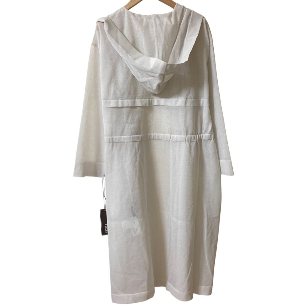 フォクシー　ロングカーディガン　オフホワイト フォクシー ロングカーディガン ホワイト 前開き 定番上品デザイン