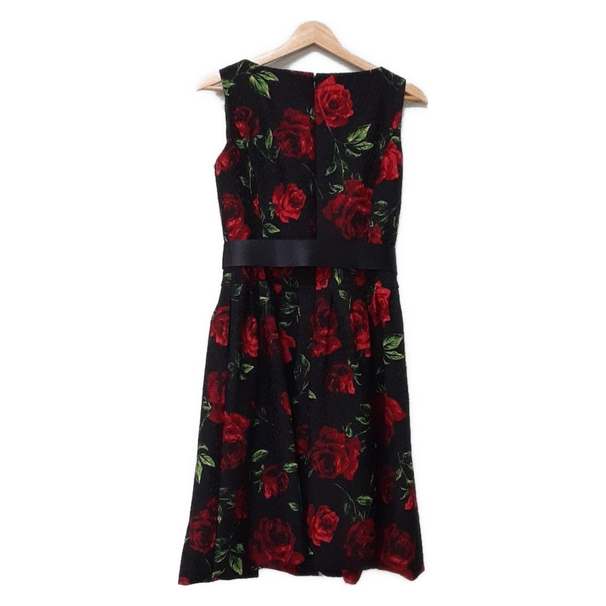 M's GRACY ハート柄 ノースリーブワンピース 38 M's GRACY ハート柄 ノースリーブワンピース 38 M's GRACY ハート柄