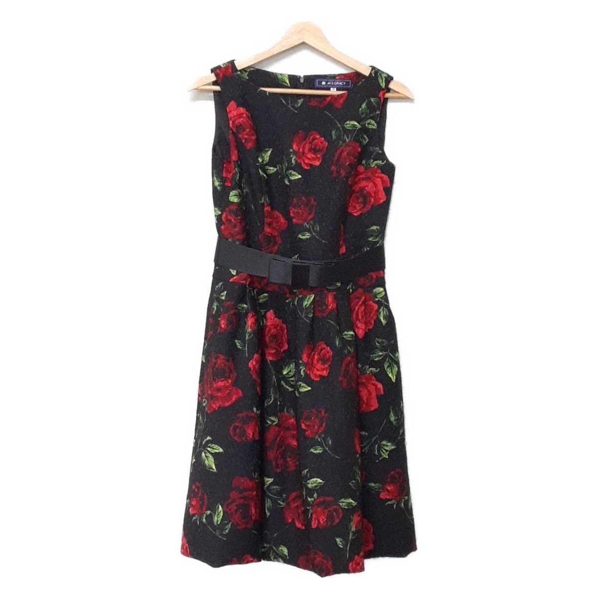 M`S GRACY　エムズグレイシー　パフスリーブ半袖ワンピース　サイズ３８ M`S GRACY エムズグレイシー パフスリーブ半袖ワンピース サイズ38 M