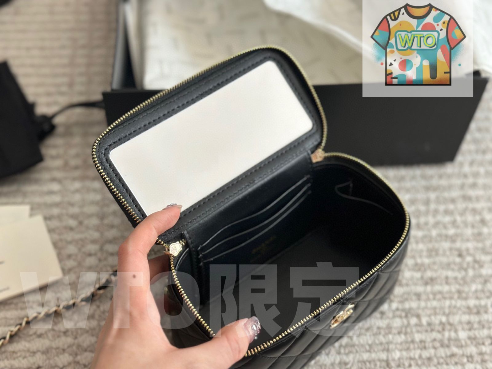 今日特価】Chanel シャネル クラシックハンドルボックスバッグシリーズ