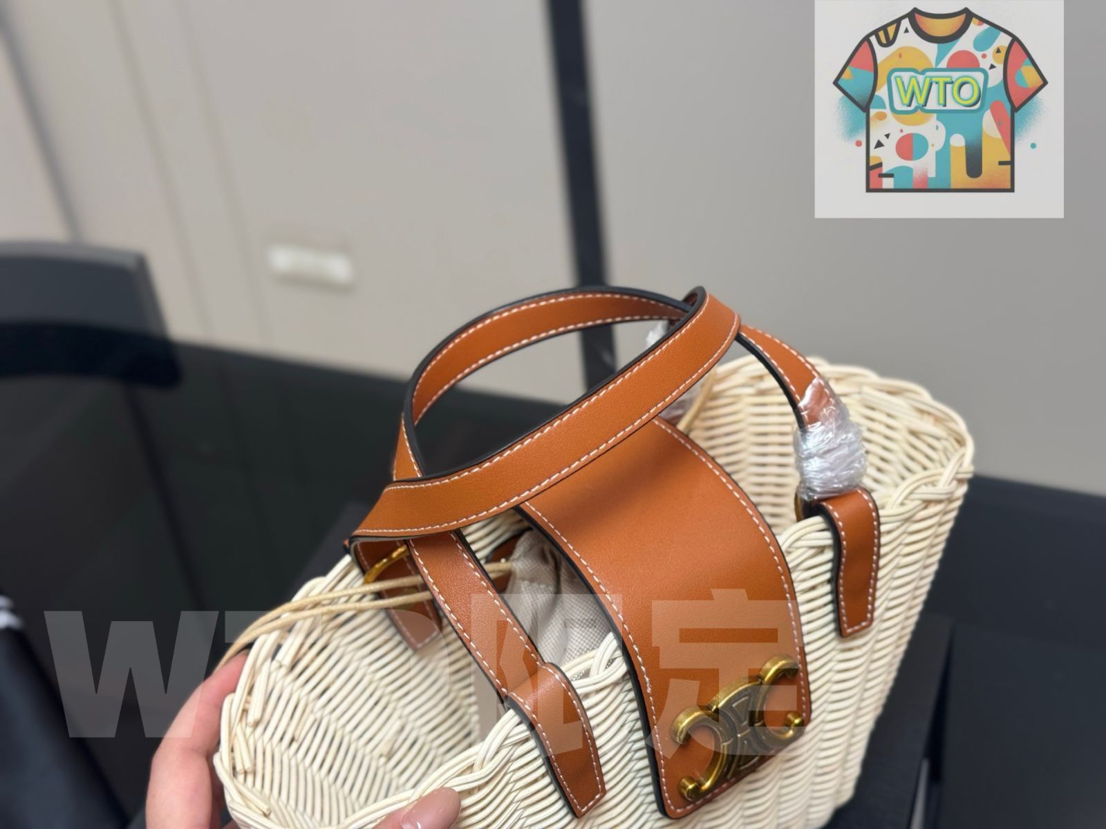 今日特価】Celine セリーヌ ティーンクーフィンバスケットバッグ新