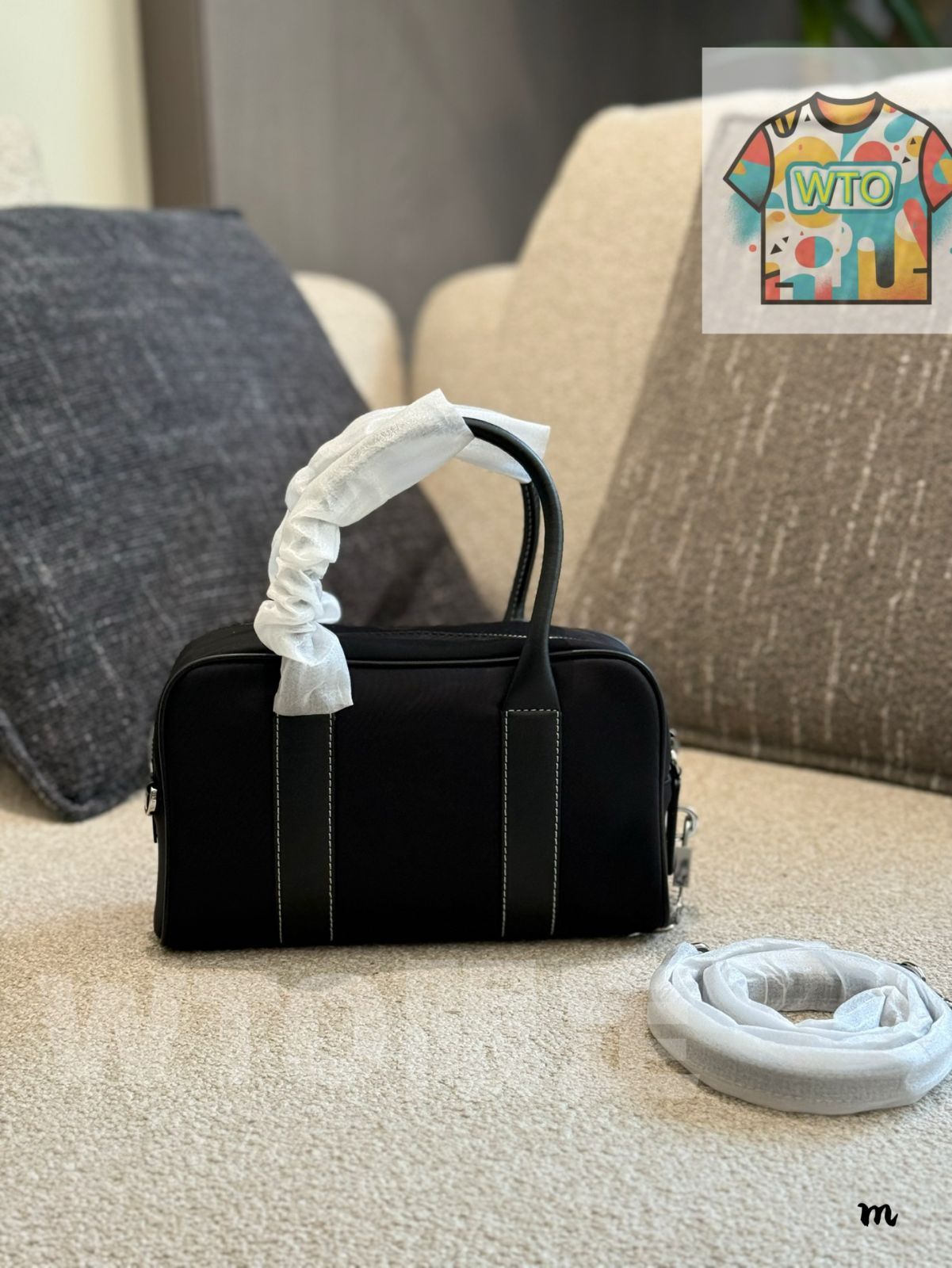 PRADA プラダ ボストンバッグ ハンドバッグ ブラック箱付き 今日特価】Prada プラダ ボストンバッグ シリーズ 柔らかなナイロン