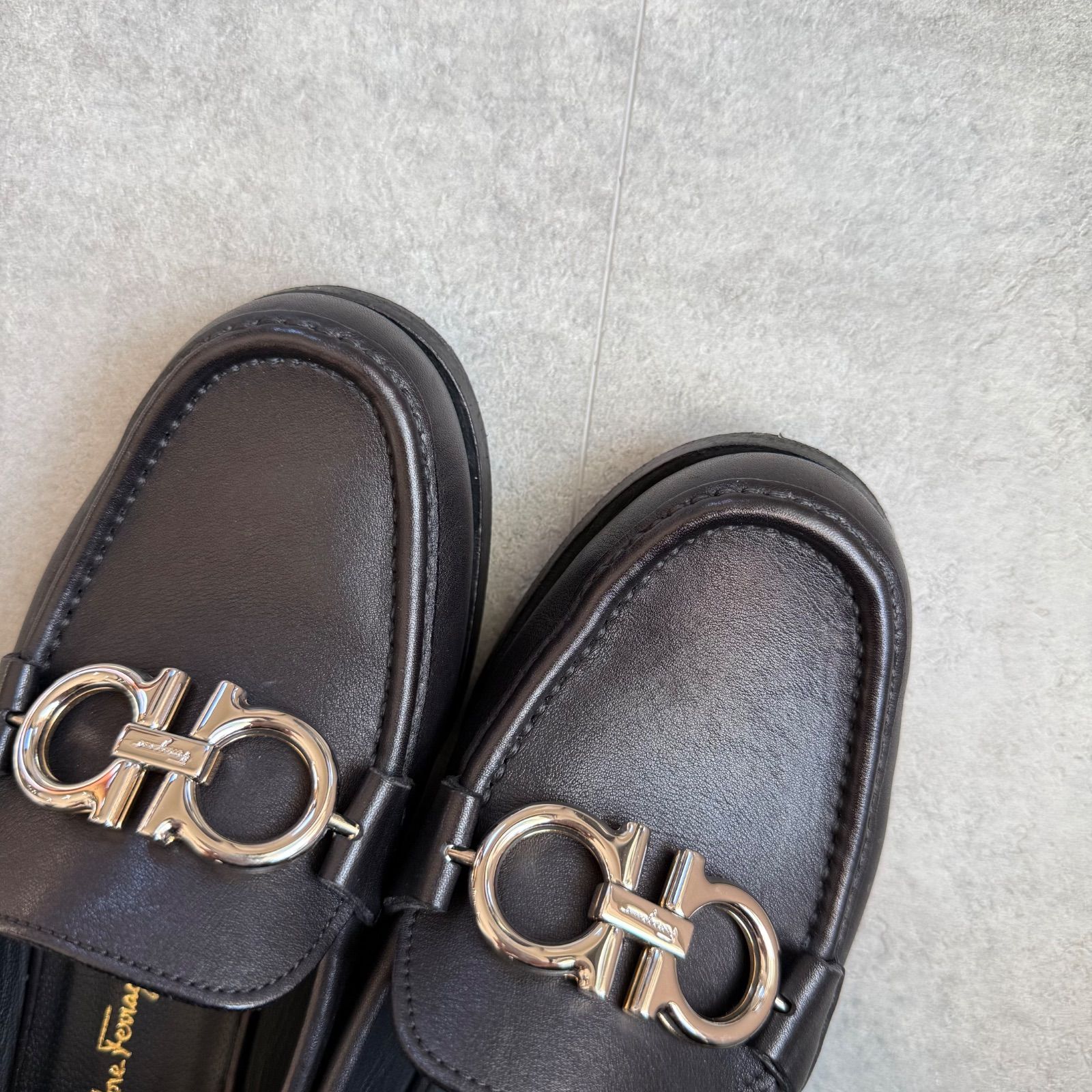 超美品】フェラガモ ガンチーニ ゴールド金具 ブーツ レザー 7 1/2 黒