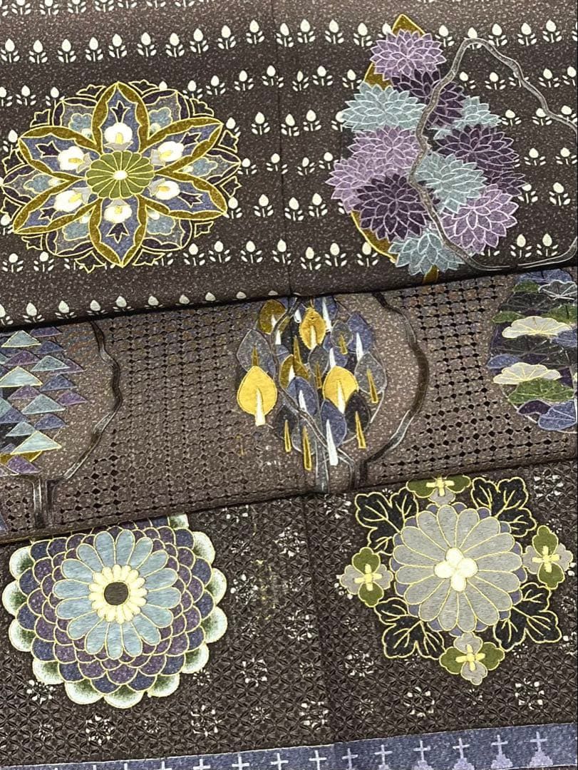 蘇州刺繍 汕頭刺繍 訪問着 華紋 横段 正絹 ガード加工済 A074 - メルカリ