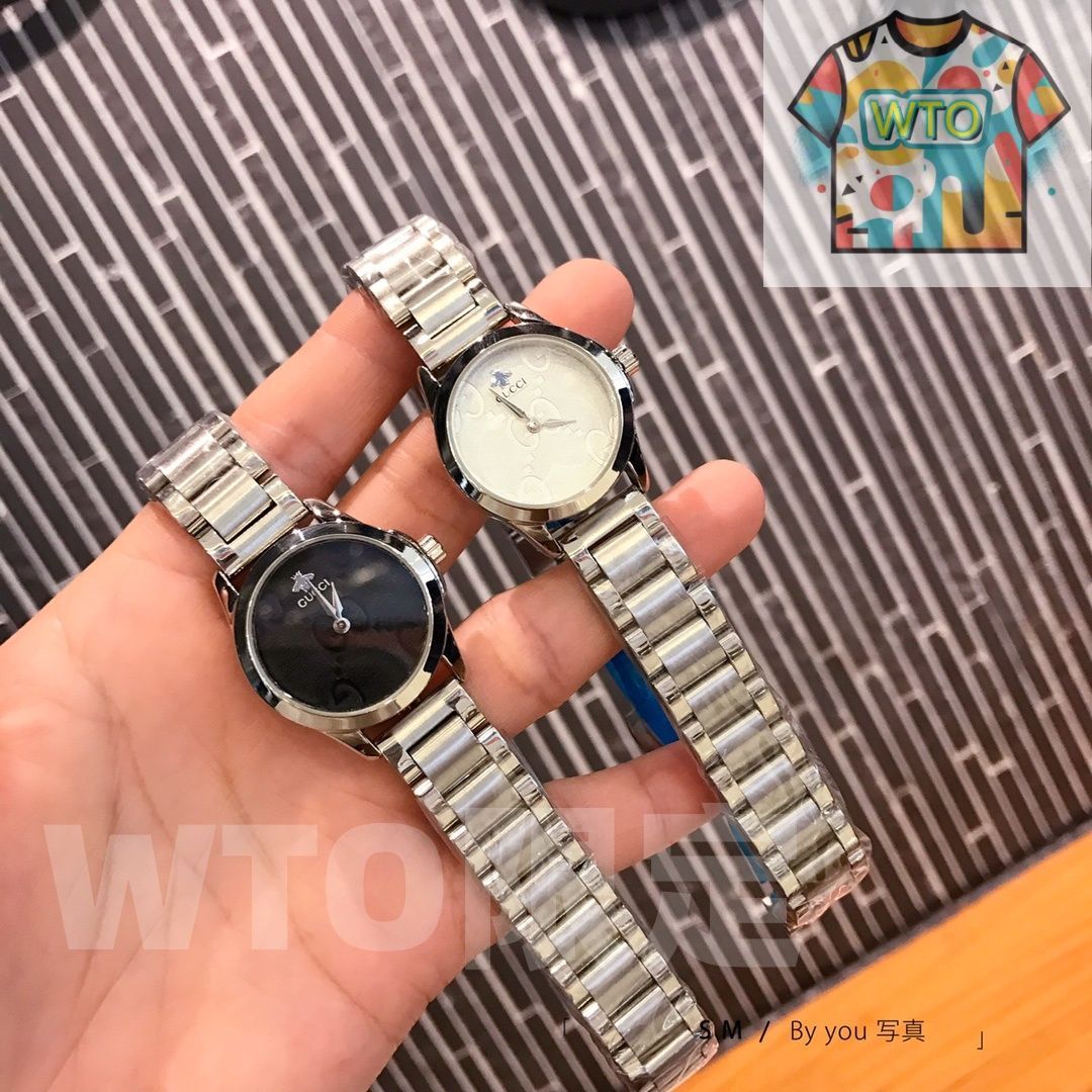 GUCCI グッチ レディース腕時計 28mm｜ホログラムデザイン×スチール
