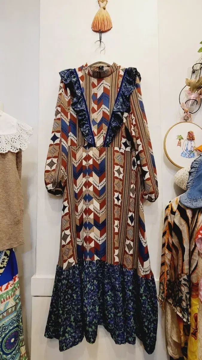 エスニック フリル ONE PIECE