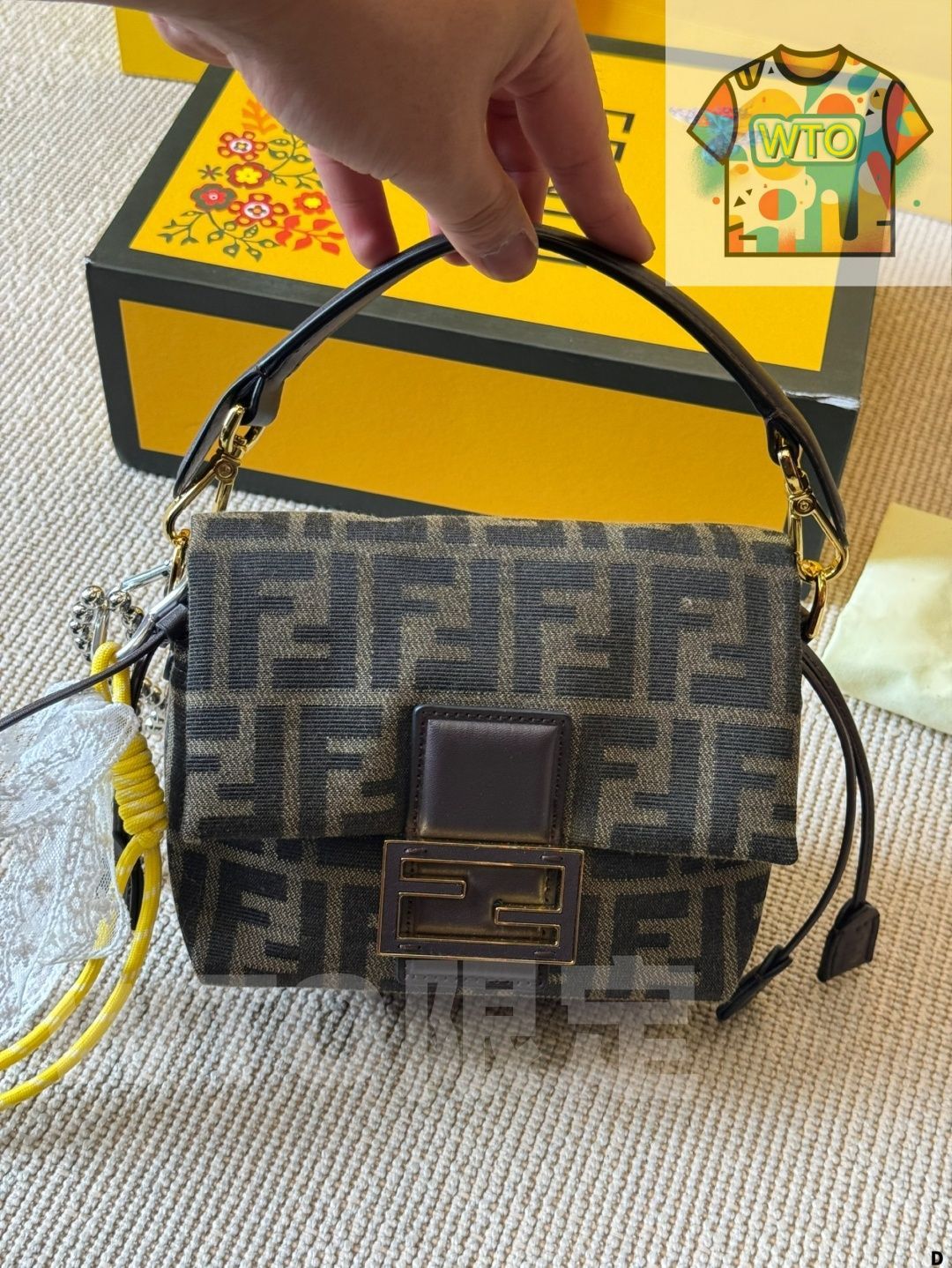 今日特価】Fendi フェンディ マンマバゲットシリーズ 柔らかな質感が