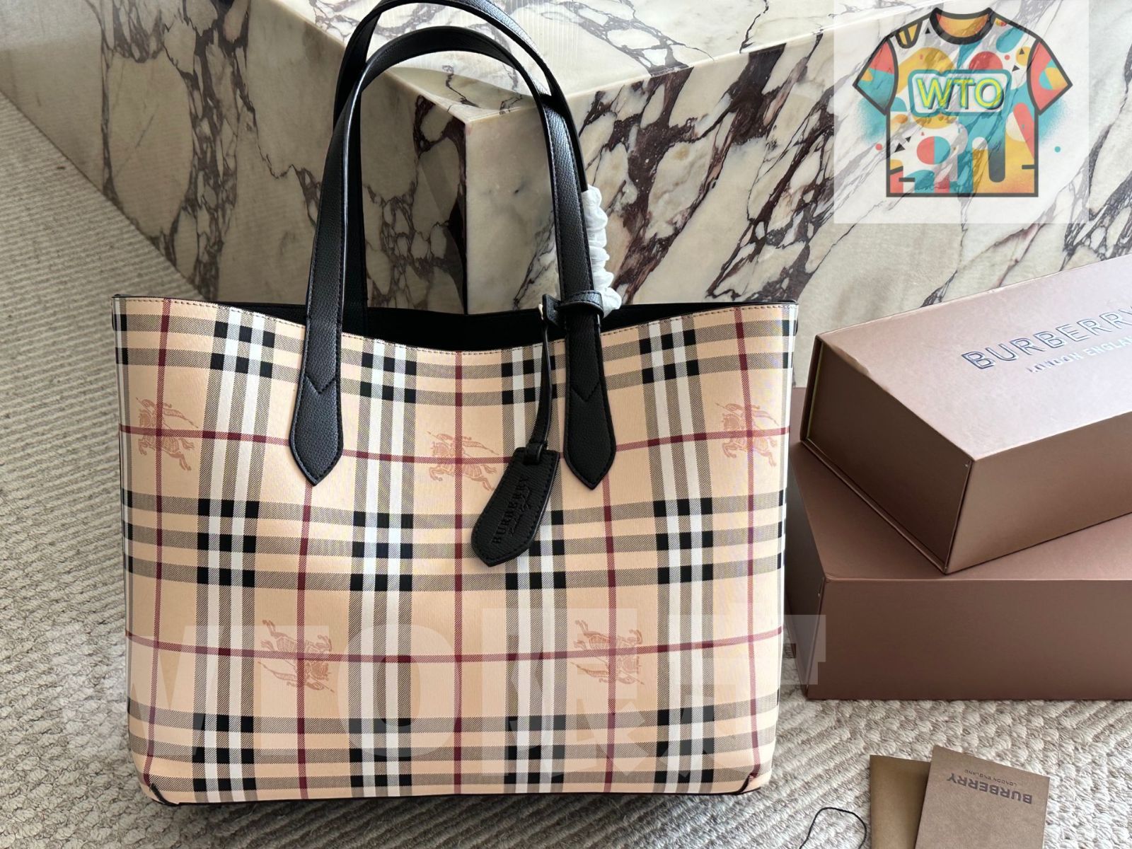 バーバリー　同梱2点　専用 BURBERRY バーバリー LL MD DRAWSTRING BUCKET CJ1 8093869 B9368