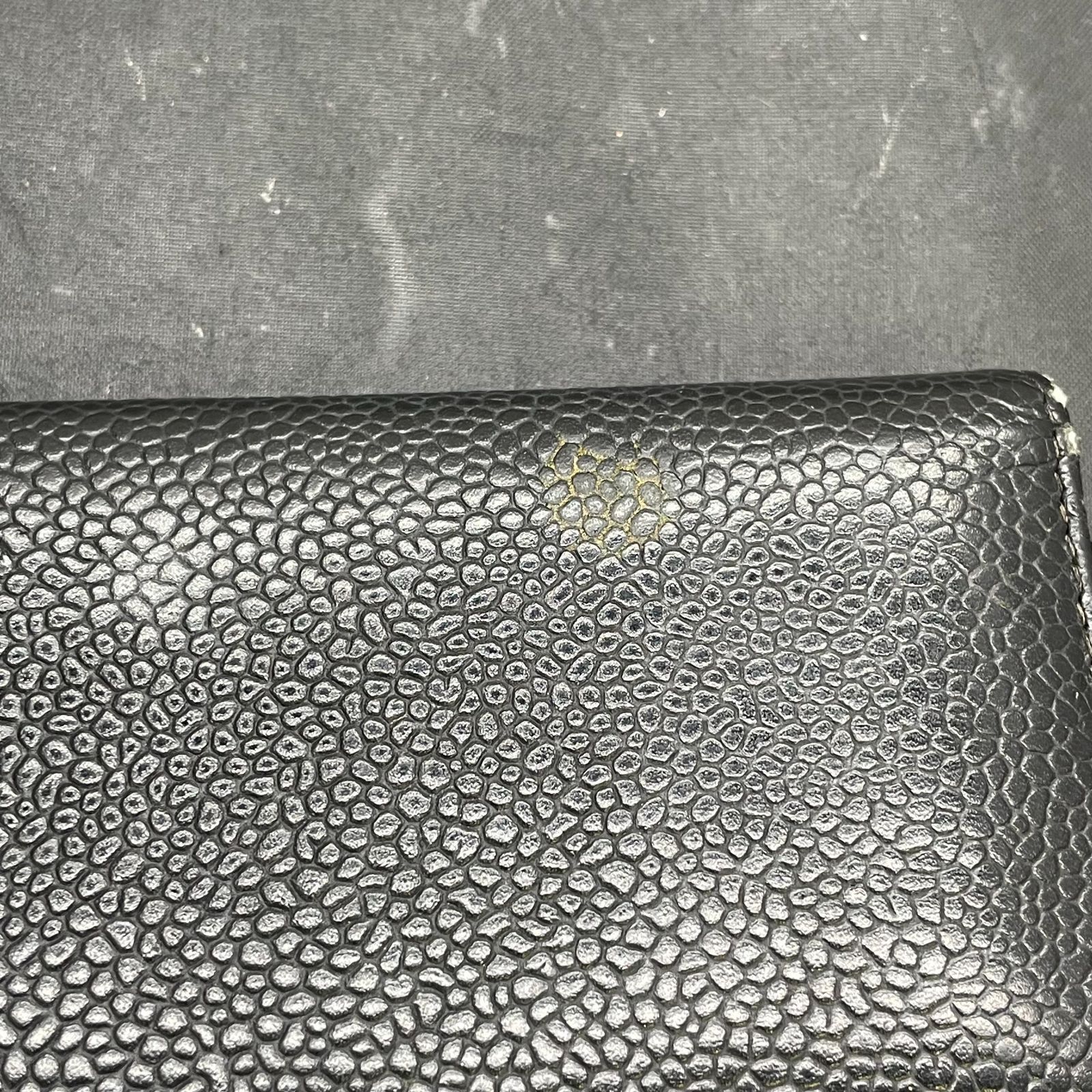 シャネル キャビアスキン キーケース B25100552 - メルカリ