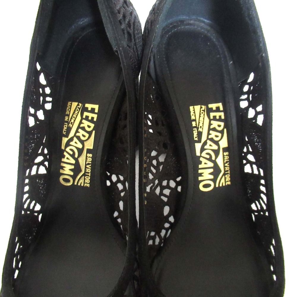 美品 Salvatore Ferragamo サルヴァトーレフェラガモ ヴァラリボン