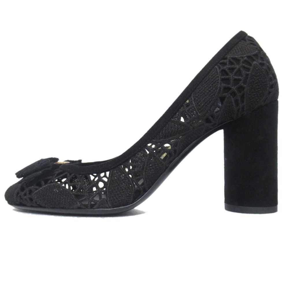 未使用 SalvatoreFerragamo ヴァラリボン パンプス レース　黒 美品 Salvatore Ferragamo サルヴァトーレフェラガモ ヴァラリボン