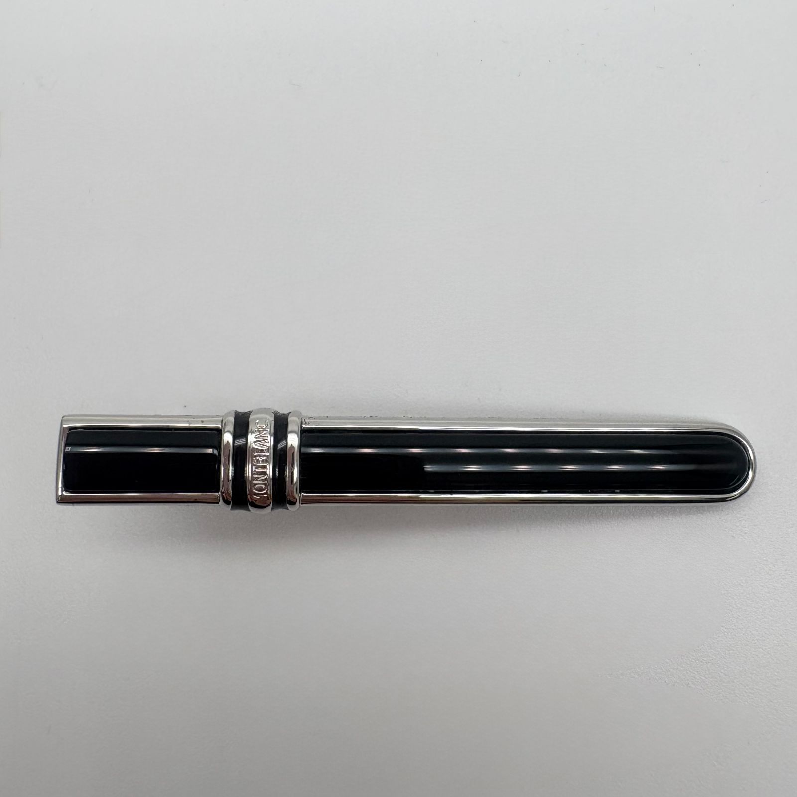 MontBlanc モンブラン ネクタイピン ブラック×シルバー MontBlanc モンブラン ネクタイピン ブラック×シルバー MontBlanc