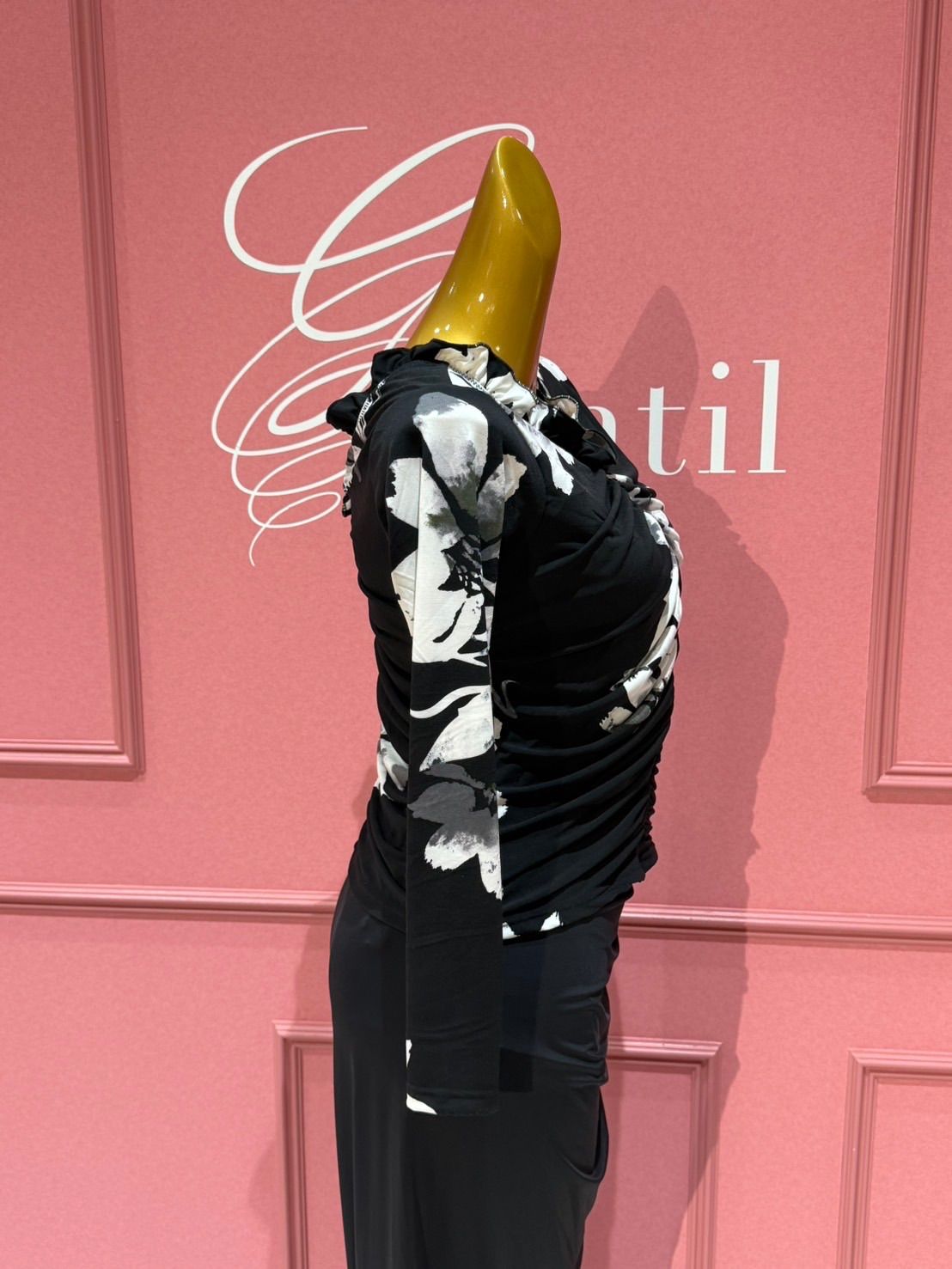 社交ダンス gentil ジャンティ authentic 黒 ブラック ショップ 花柄