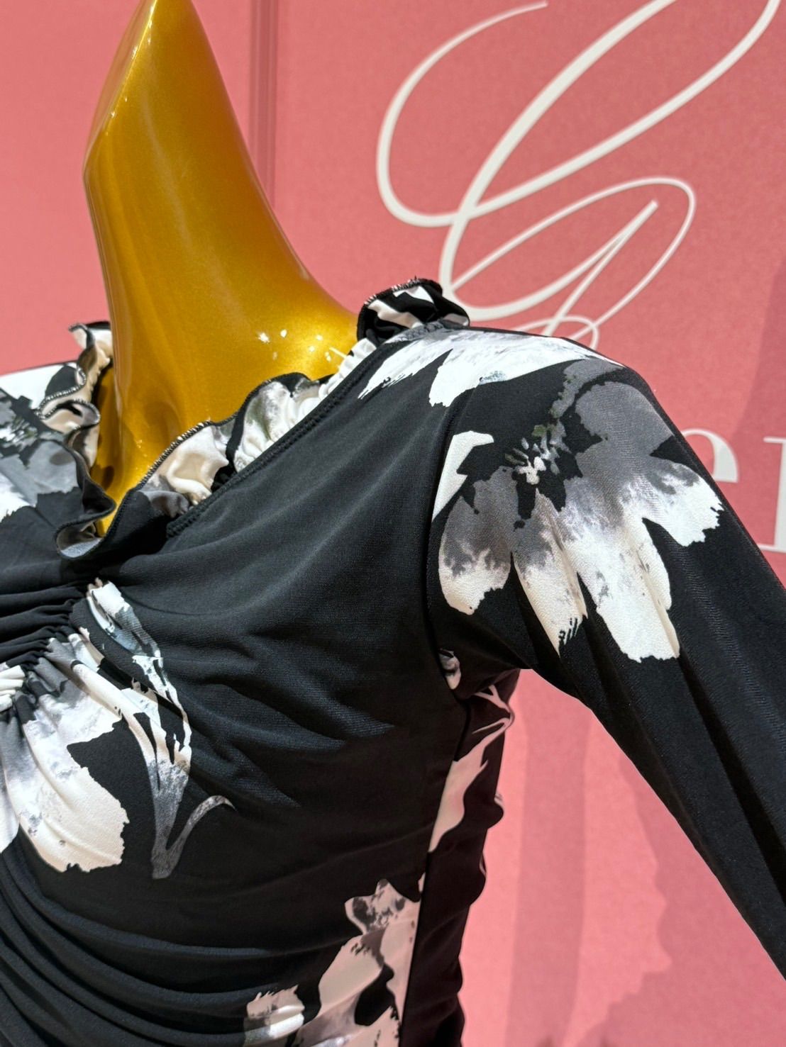 社交ダンス gentil ジャンティ authentic 黒 ブラック ショップ 花柄