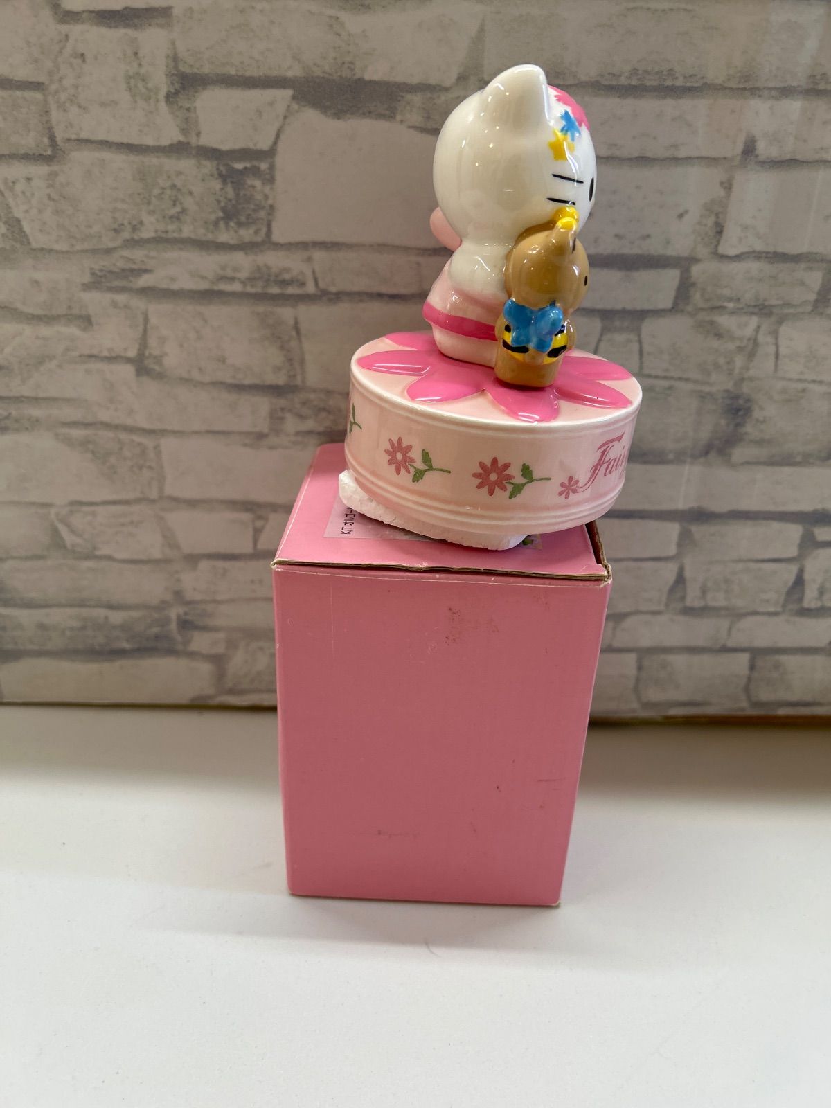 Q5-35】☆ フェアリーキティオルゴール ハローキティ - メルカリ