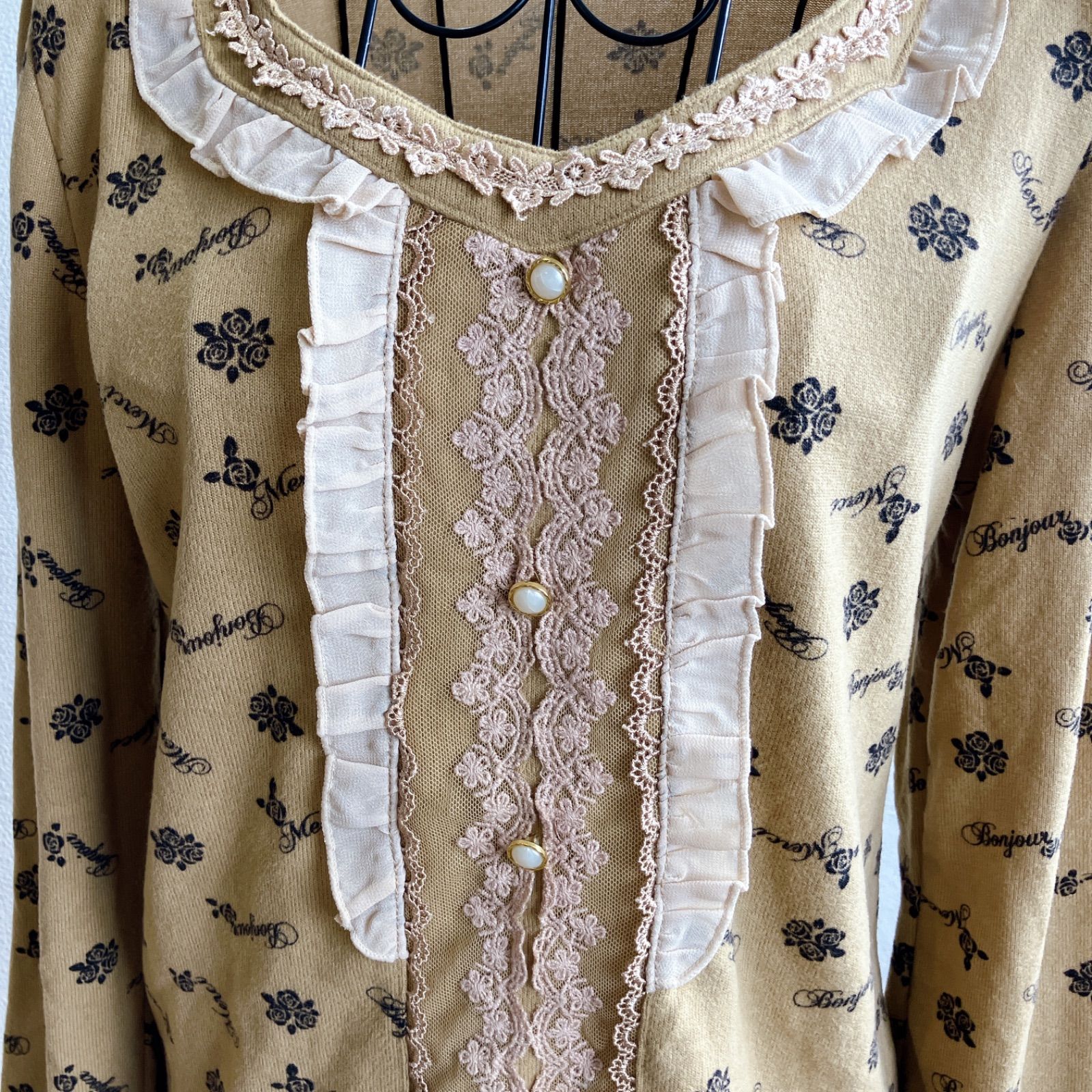 美品✨ アクシーズ ファム axes femme ニット プルオーバー ブラウス風 