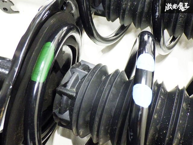 ZRR80G ノア 純正サスペンション一式 ZRR80G ノア 純正サスペンション