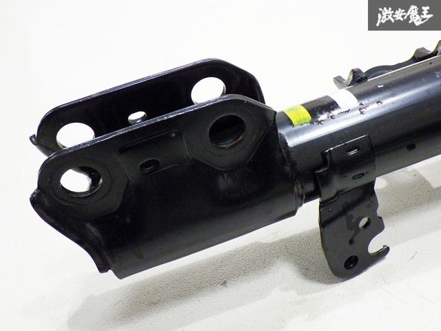 ZRR80G ノア　純正サスペンション一式 2万km外し / 抜け無し】 トヨタ純正 ZRR80W ノア ヴォクシー 2WD