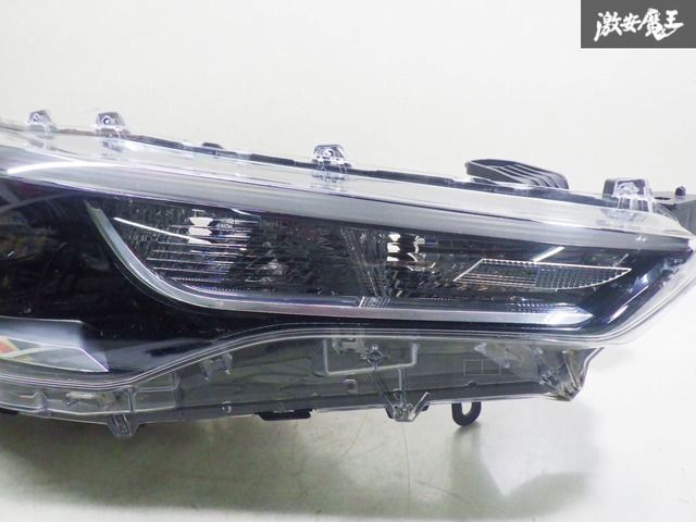 20000㎞外し】トヨタ純正 ZSG10 ZVG11 ZVG15 カローラクロス 前期