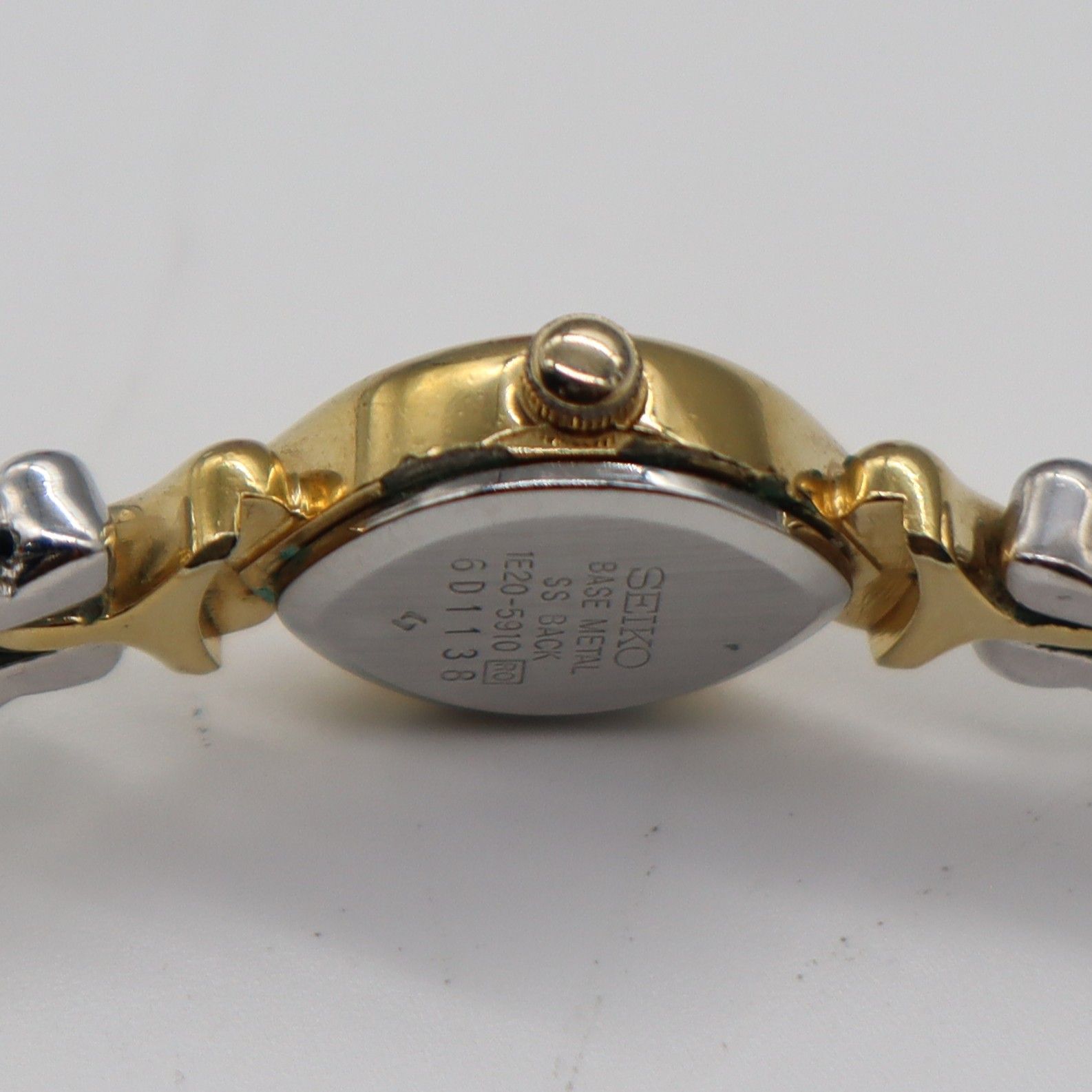 電池新品 SEIKO セイコー 1E20-5910 クォーツ ゴールドカラー 純正