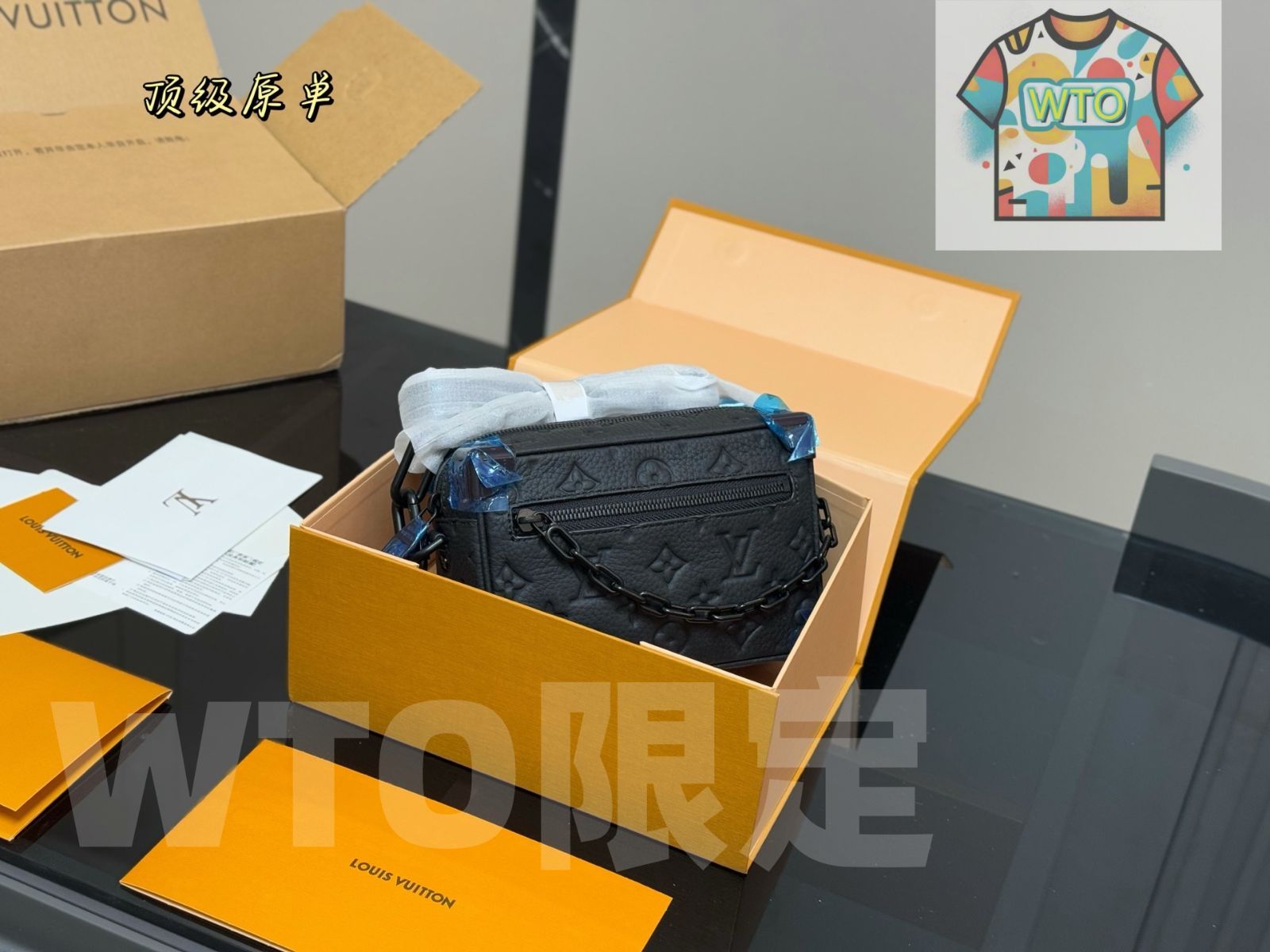 今日特価】Louis Vuitton ルイ・ヴィトン ミニソフトトランク 明るく