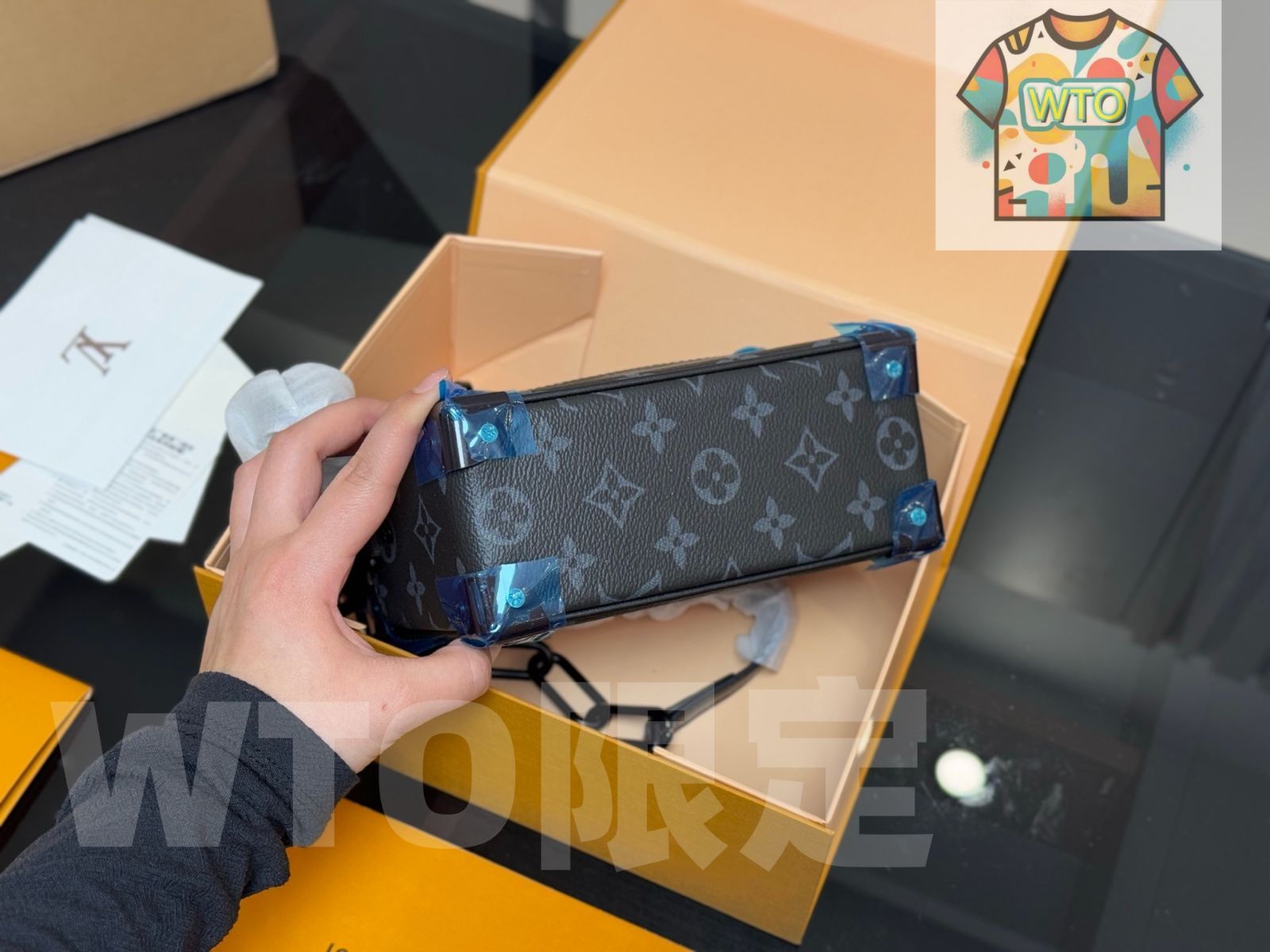 今日特価】Louis Vuitton ルイ・ヴィトン ミニソフトトランク