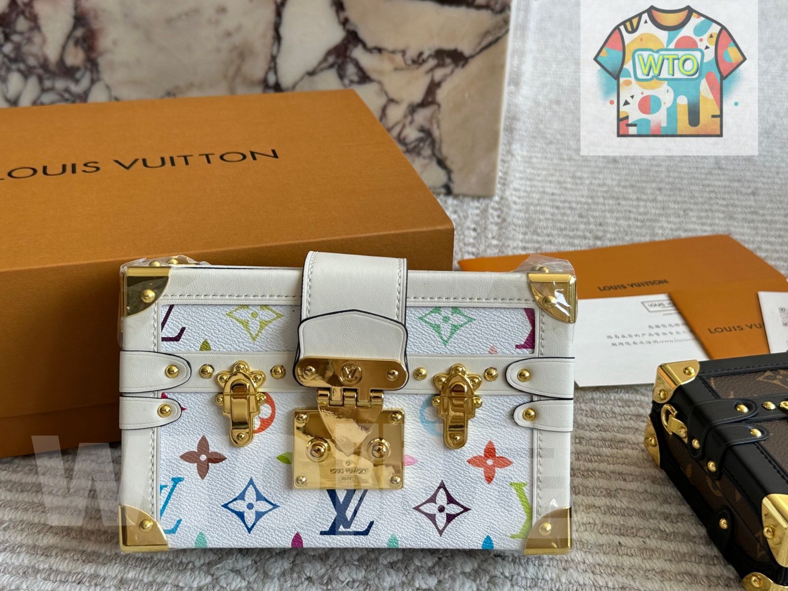 LOUIS VUITTON トランクボックスバッグ - コンパクトサイズ (19×12cm