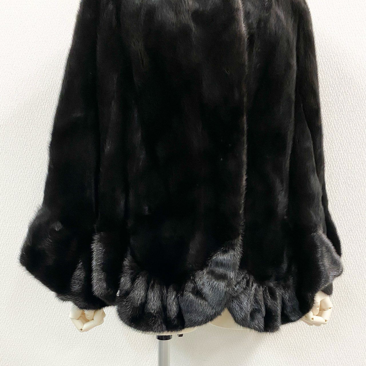 52k19 SAGA MINK サガミンク 銀サガ マホガニーミンク 裾フリル ケープ