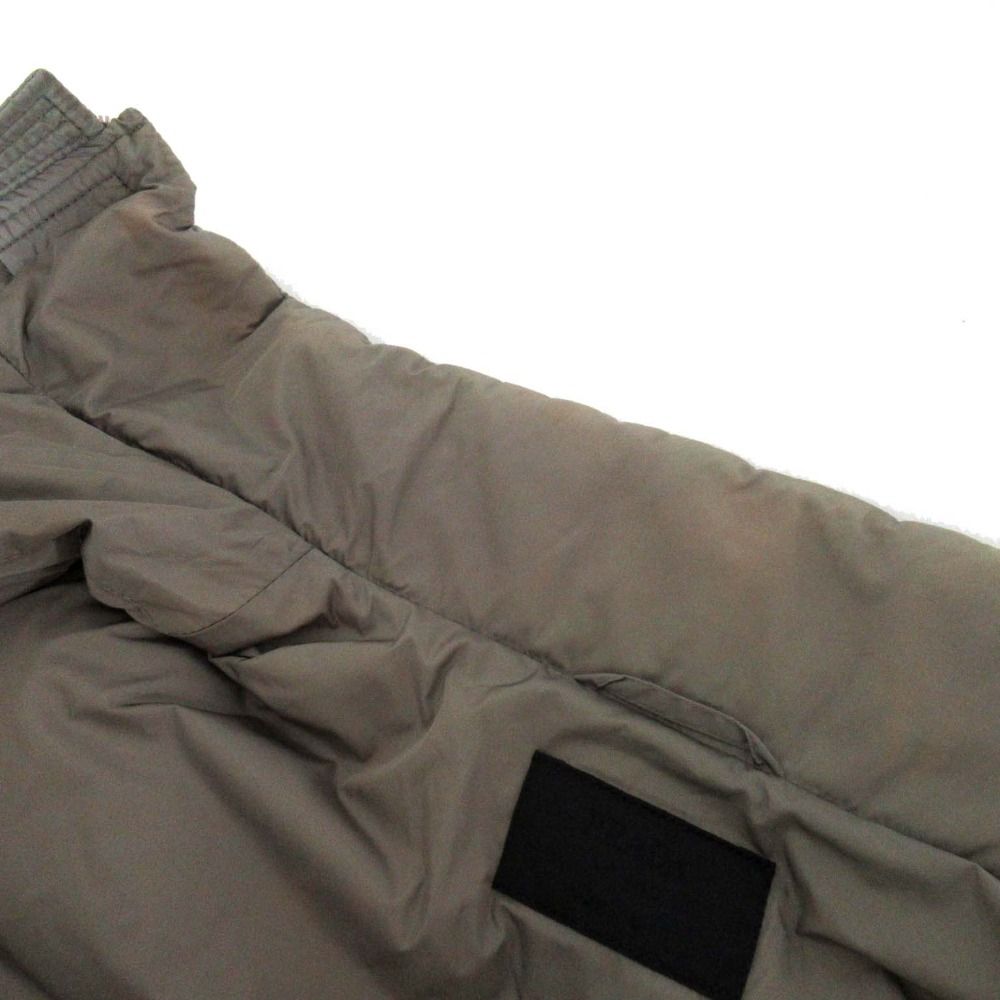 PRADA プラダ 収納フード 売れ筋 ナイロン ダウンジャケット 48サイズ