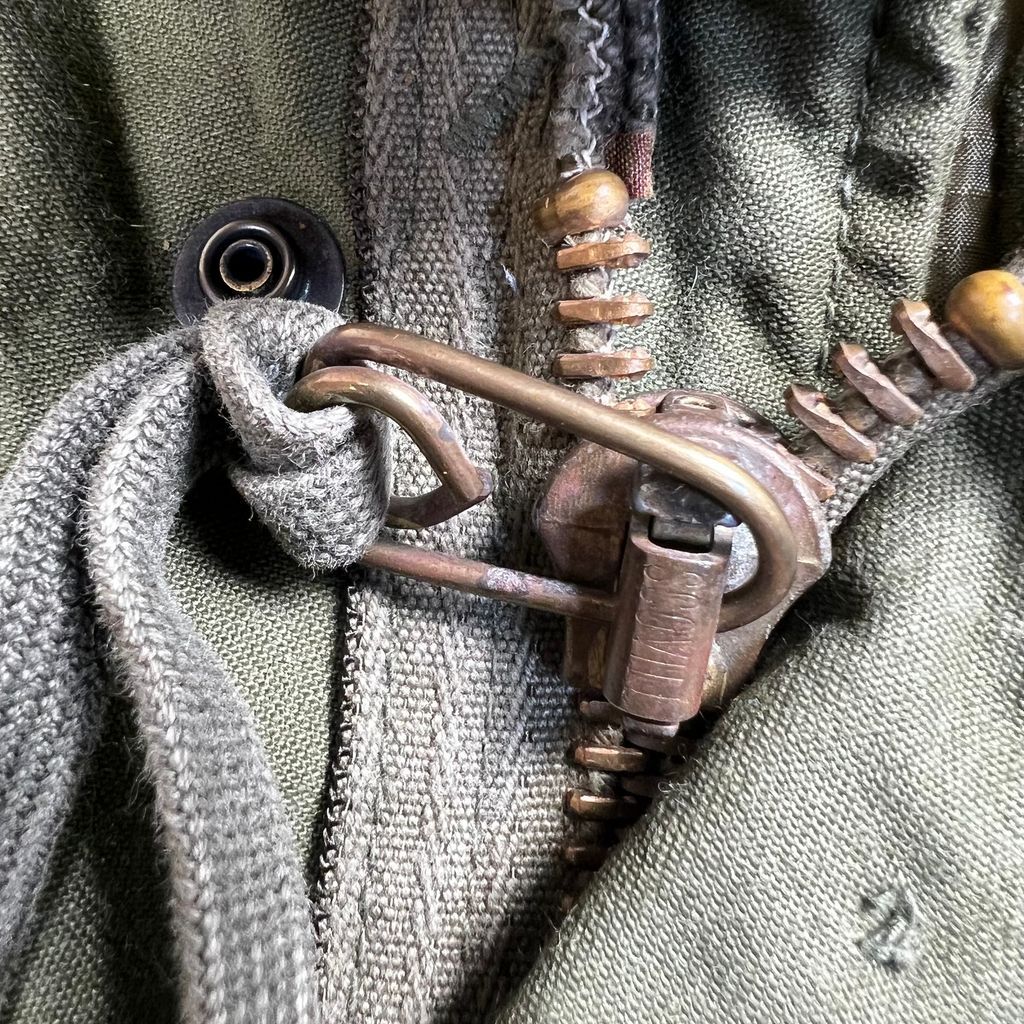 S 70s 米軍 実物 M-65 フィールドジャケット  ライナー付き 70s 米軍 U.S.ARMY M-65 フィールドジャケット キルティングライナー