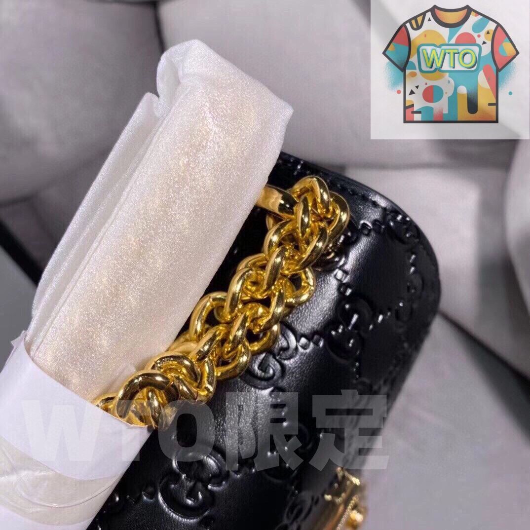 本日限定価格グッチチェーンバッグ 今日特価】GUCCI Padlock ブラック 20x14 チェーンバッグ 送料無料