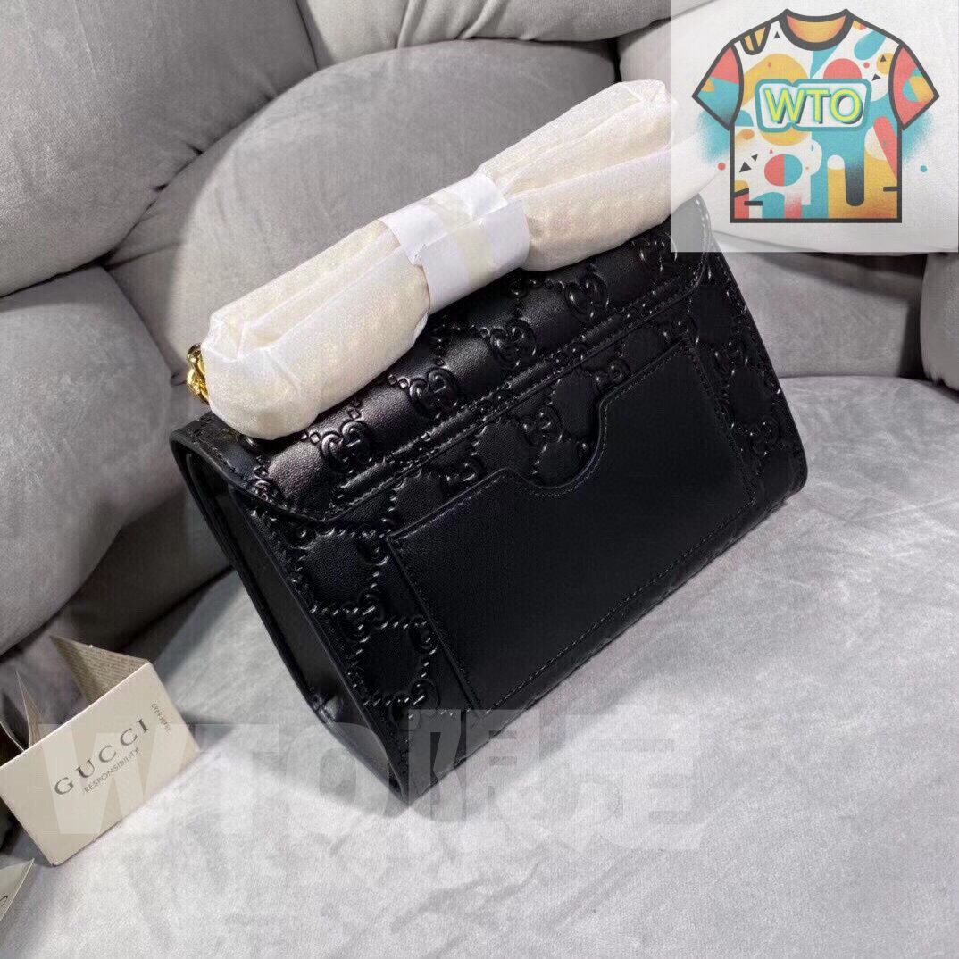 本日限定価格グッチチェーンバッグ 今日特価】GUCCI Padlock ブラック 20x14 チェーンバッグ 送料無料