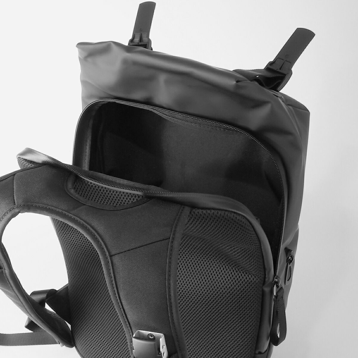 新品 コートエシエル cote&ciel リュックサック サル - メルカリ