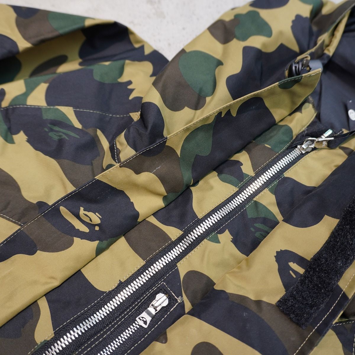 正規 名作 A BATHING APE アベイシングエイプ 1stカモ 迷彩 スノボ