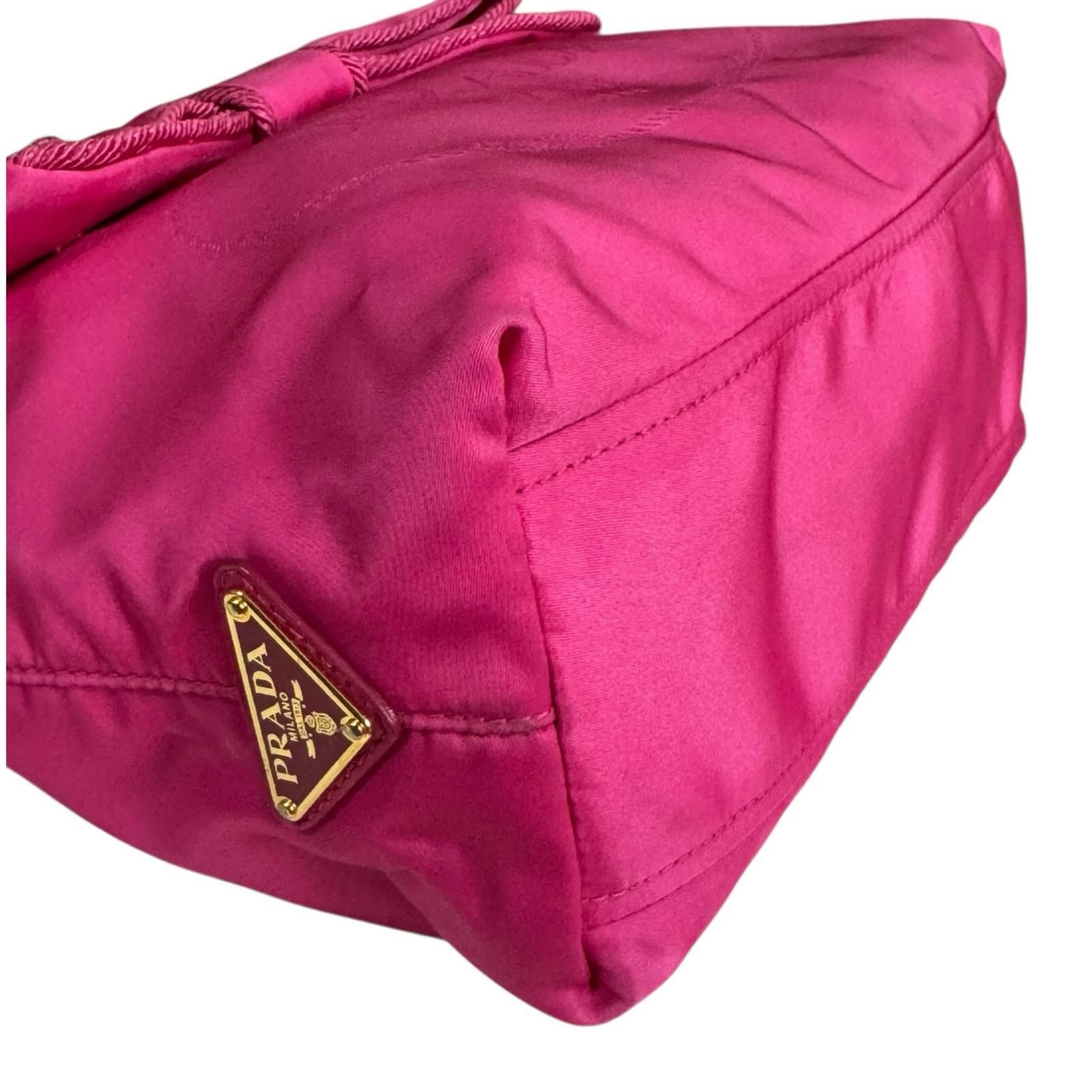 プラダ リボン ショルダーバッグ ナイロン 1BA084 ピンク レディース PRADA  中古 PRADA（プラダ） リボン ショルダーバッグ ナイロン 1BA084 ピンク