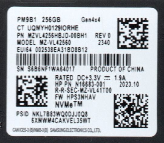 使用時間：2時間・電源投入：17回／Samsung OEM 256GB M.2 2280 NVMe