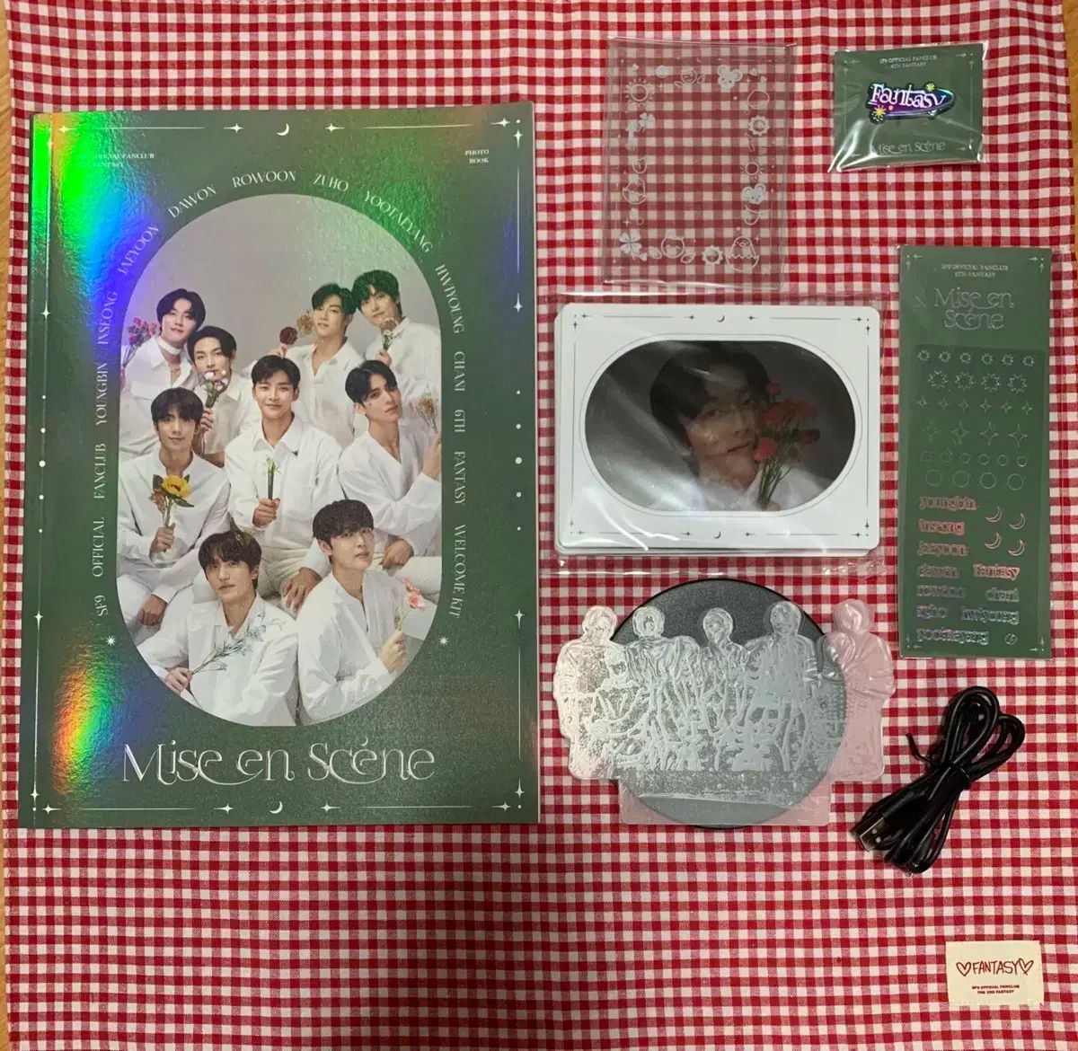 sf9 フィヨン トレカ・グッズセット SF9 フィヨン トレカ まとめ売り ① - メルカリ