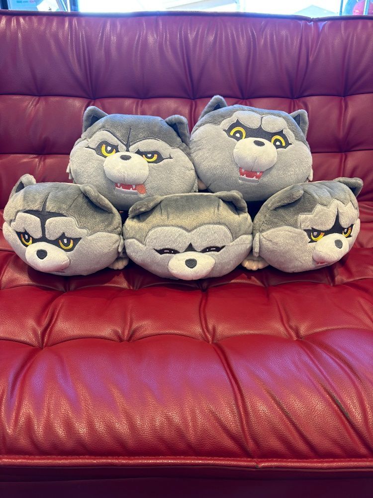 中古品】MAN WITH A MISSION 寝ころびBIGぬいぐるみ 5体セット