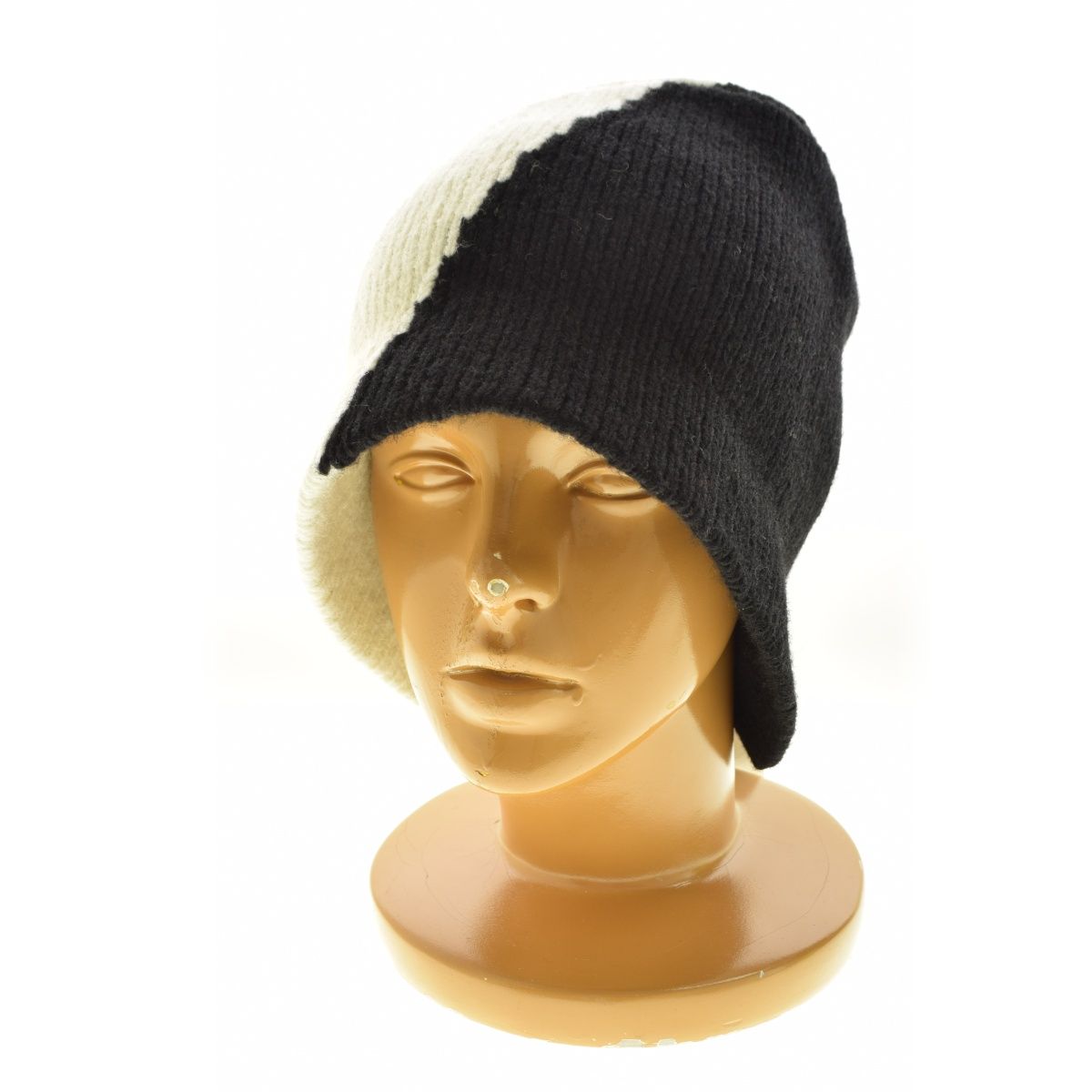 STEFANCOOKE】Knitted Beanieニットキャップ - メルカリ