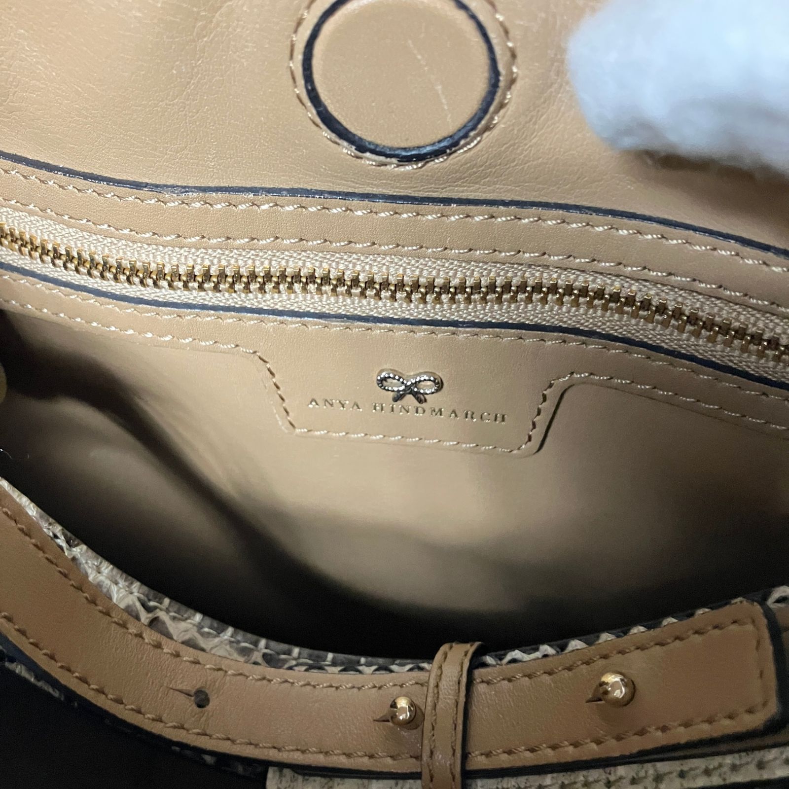 アニヤハインドマーチ　ブラウンレザー ハンドバッグ アニヤハインドマーチブラウンレザー ハンドバッグ