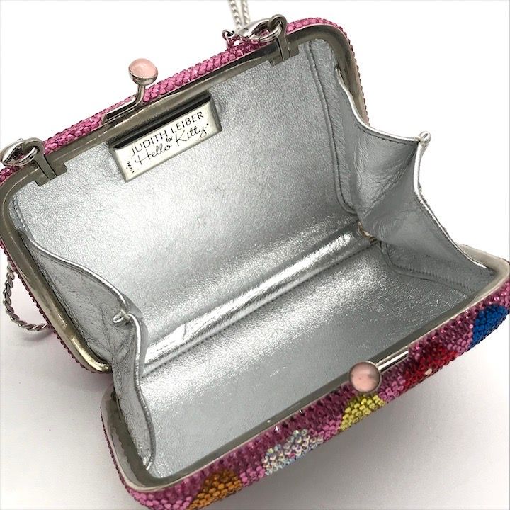 未使用保管品 JUDITH LEIBER ジュディス・リーバ ハローキティ 50周年 ラインストーン ミニ ショルダー バッグ 世界 限定 100個 m15258 未使用保管品 JUDITH LEIBER ジュディス・リーバ ハローキティ 50周年
