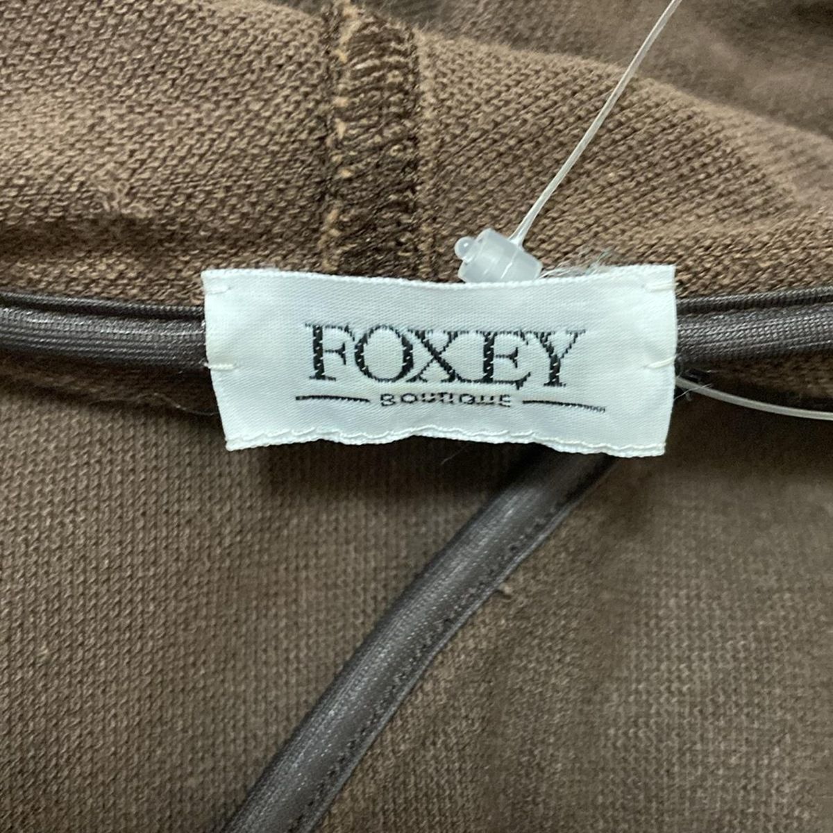 FOXEY(フォクシー) パーカー レディース - 23779 ブラウン 長袖 - メルカリ