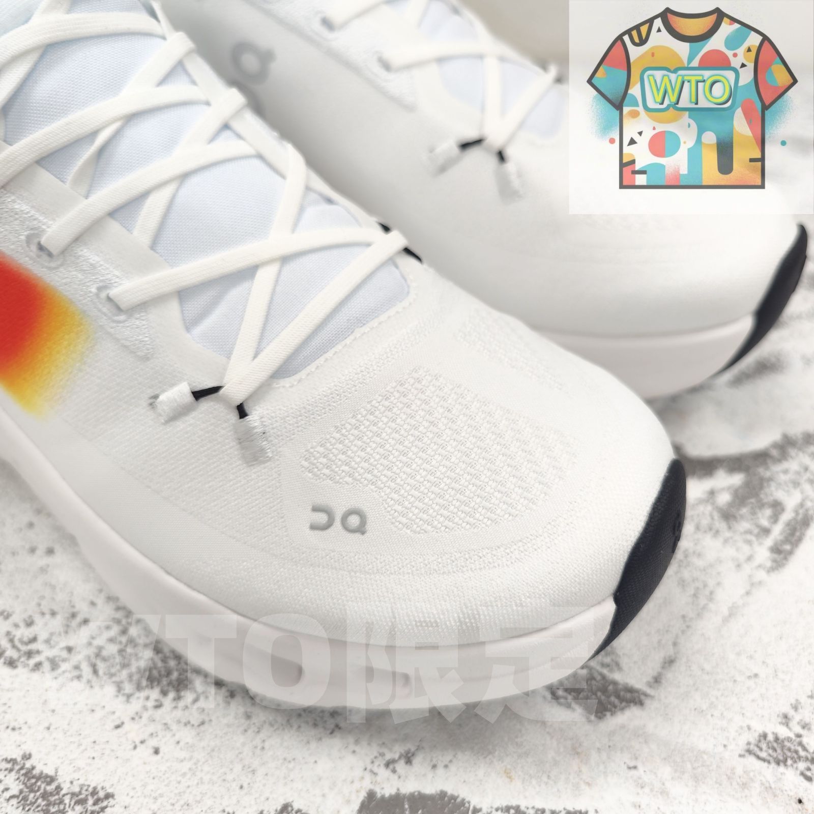 ON Cloudtilt（クラウドティルト）ホワイト スニーカー 男女兼用 未