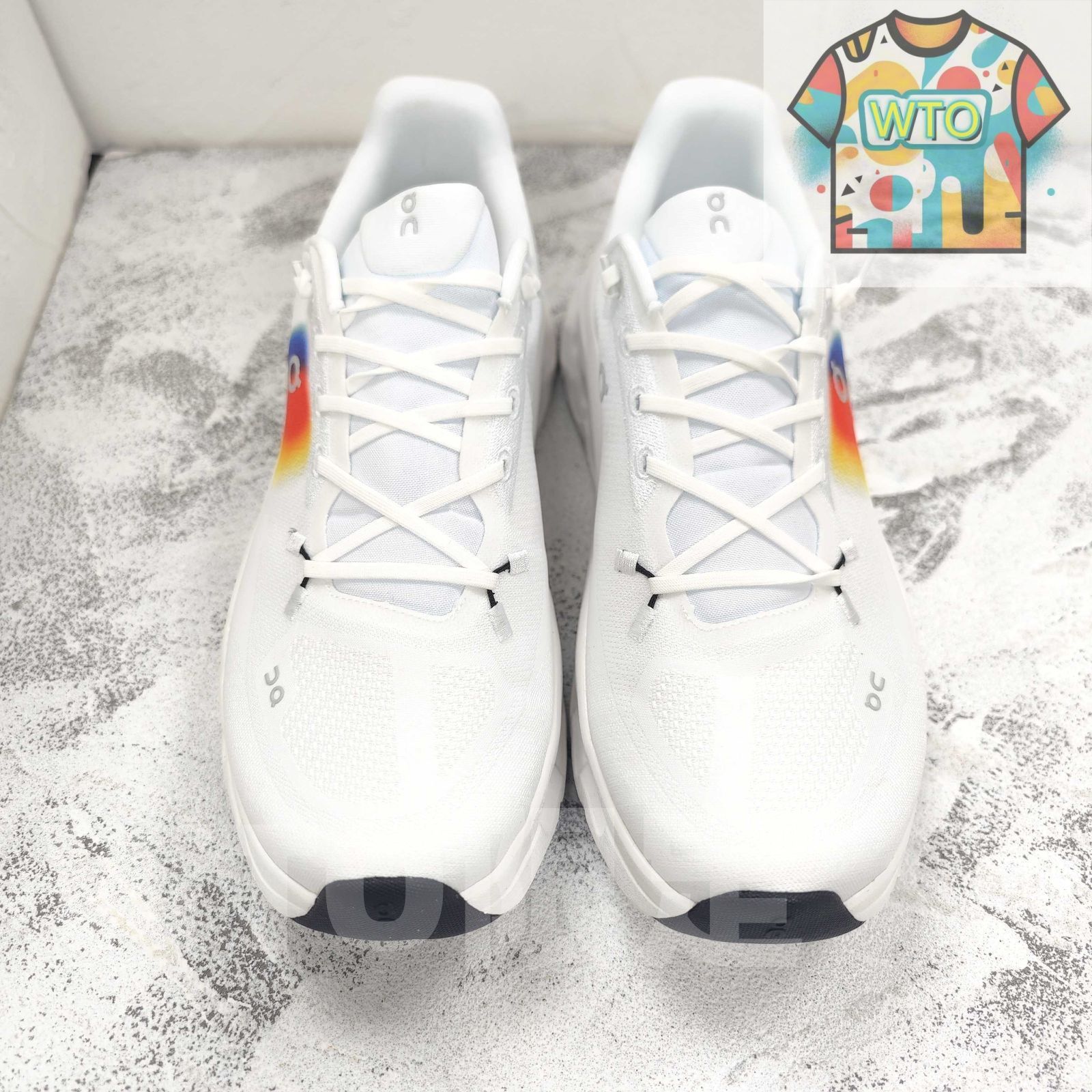 ON Cloudtilt（クラウドティルト）ホワイト スニーカー 男女兼用 未