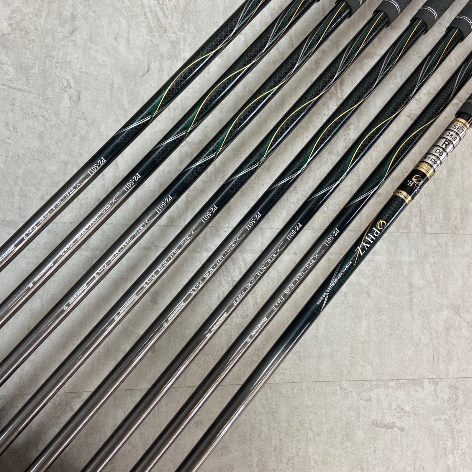 良品　ブリヂストン ツアーステー ファイズ アイアンセット 8本 右 メンズ ブリヂストン ツアーステージ ファイズ メンズゴルフ アイアンセット 8