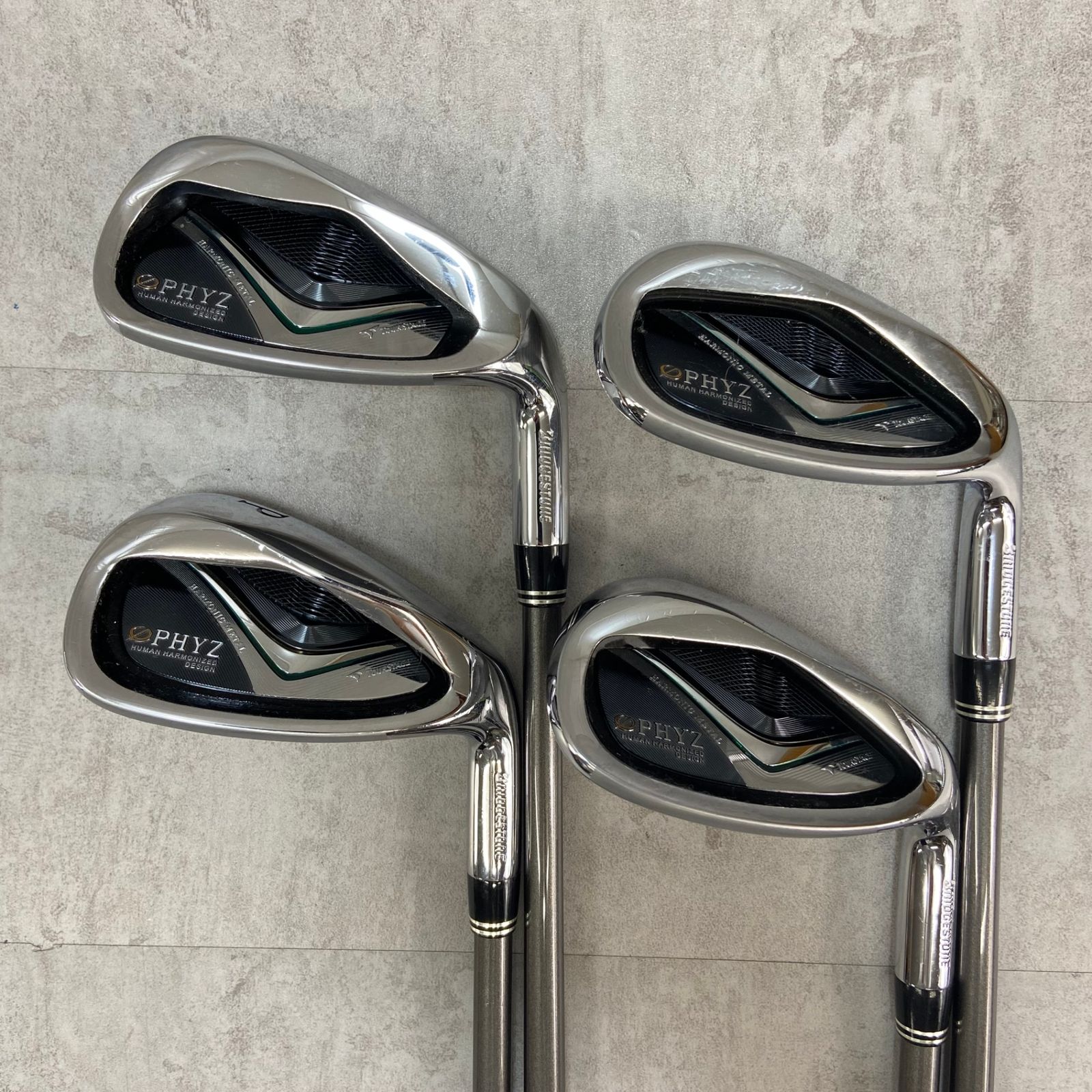 良品　ブリヂストン ツアーステー ファイズ アイアンセット 8本 右 メンズ ブリヂストン ツアーステージ ファイズ メンズゴルフ アイアンセット 8